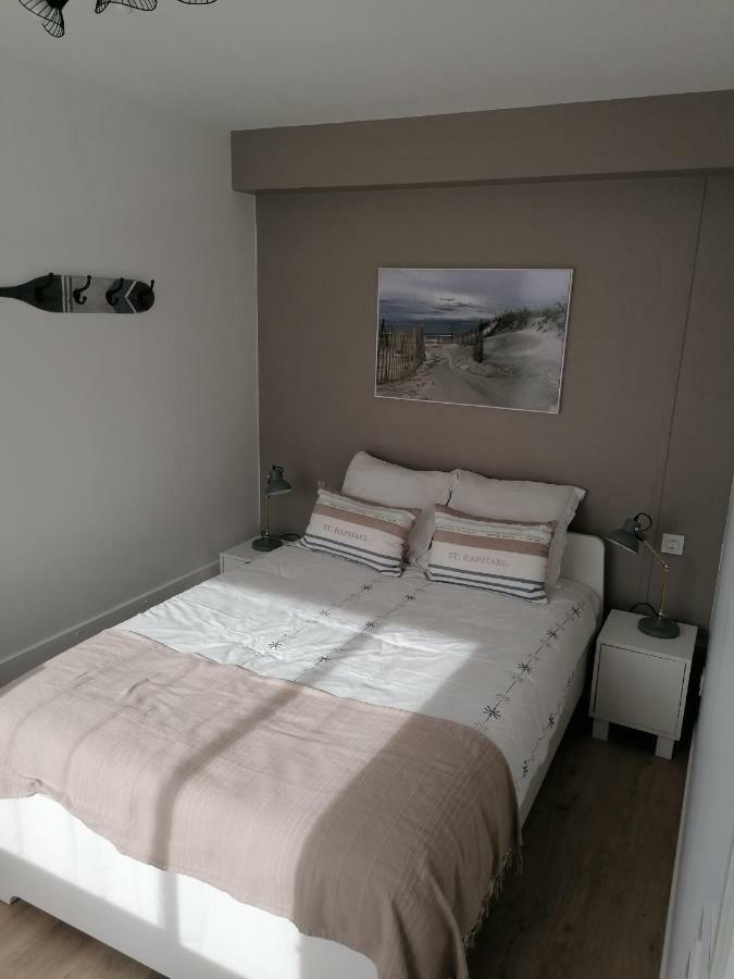 Le Voltaire-Sleep In Normandie サン・ロー エクステリア 写真